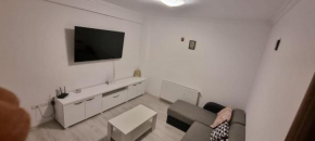Apartament 3 camere vedere lac Cazino Mamaia